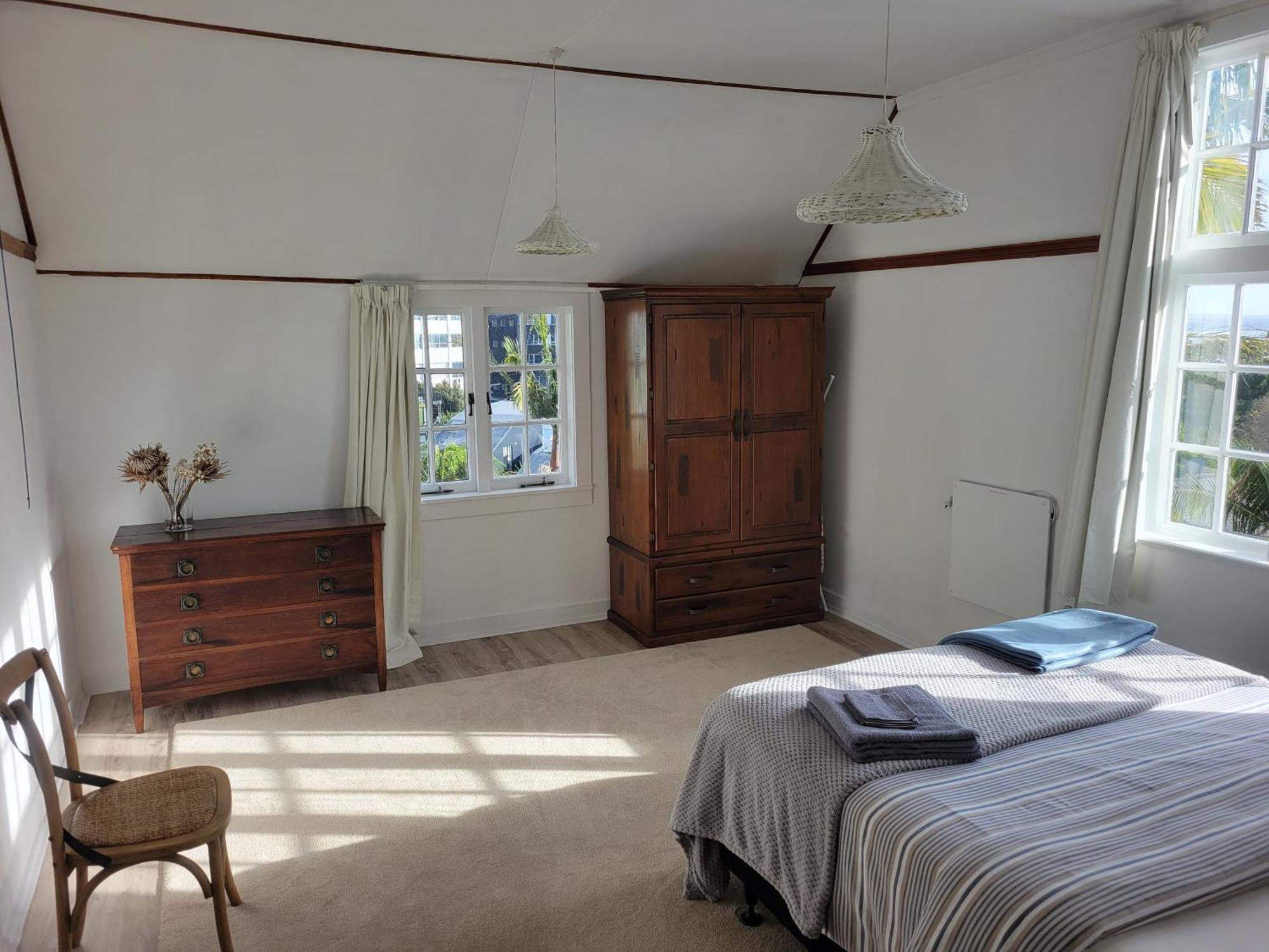 Apartment 1920s Classic Cozy 2-bedroom In Parnell *